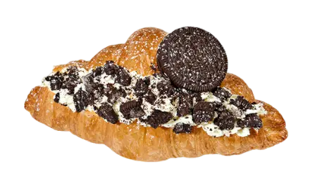 Cookies & Cream Delight – Oreo Croissant 🥐🍪